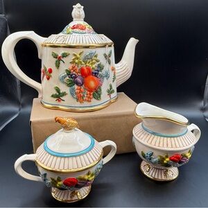 Waterford Multicolor 3 Piece Tea Set w/Gold Accents
